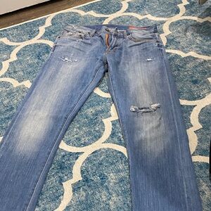 Stylish Light Blue Distressed Women's Jeans
